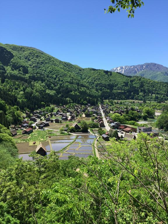 Отель 天然 Weni Baiwagō no Tang Сиракава Экстерьер фото